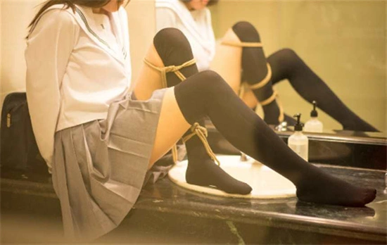 【西檬之家】字母圈新人指南：践踏癖在BDSM中的定义与SSC实践